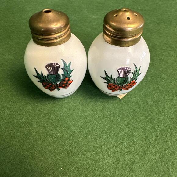 Other - VTG Ireland 60'S Christmas Holly Red Bow MILK GLASS SALT AND PEPPER SHAKERS